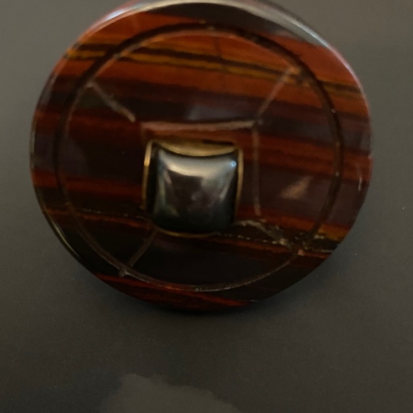 Jan Michaels Jewelry - Jan Micheal’s Elegant Brown and Black Ring❤️